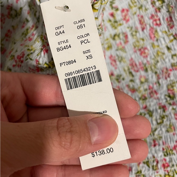 Jcrew Short Sleeve Smocked Maxi Dress in Meadow Floral - Picture 3 of 4